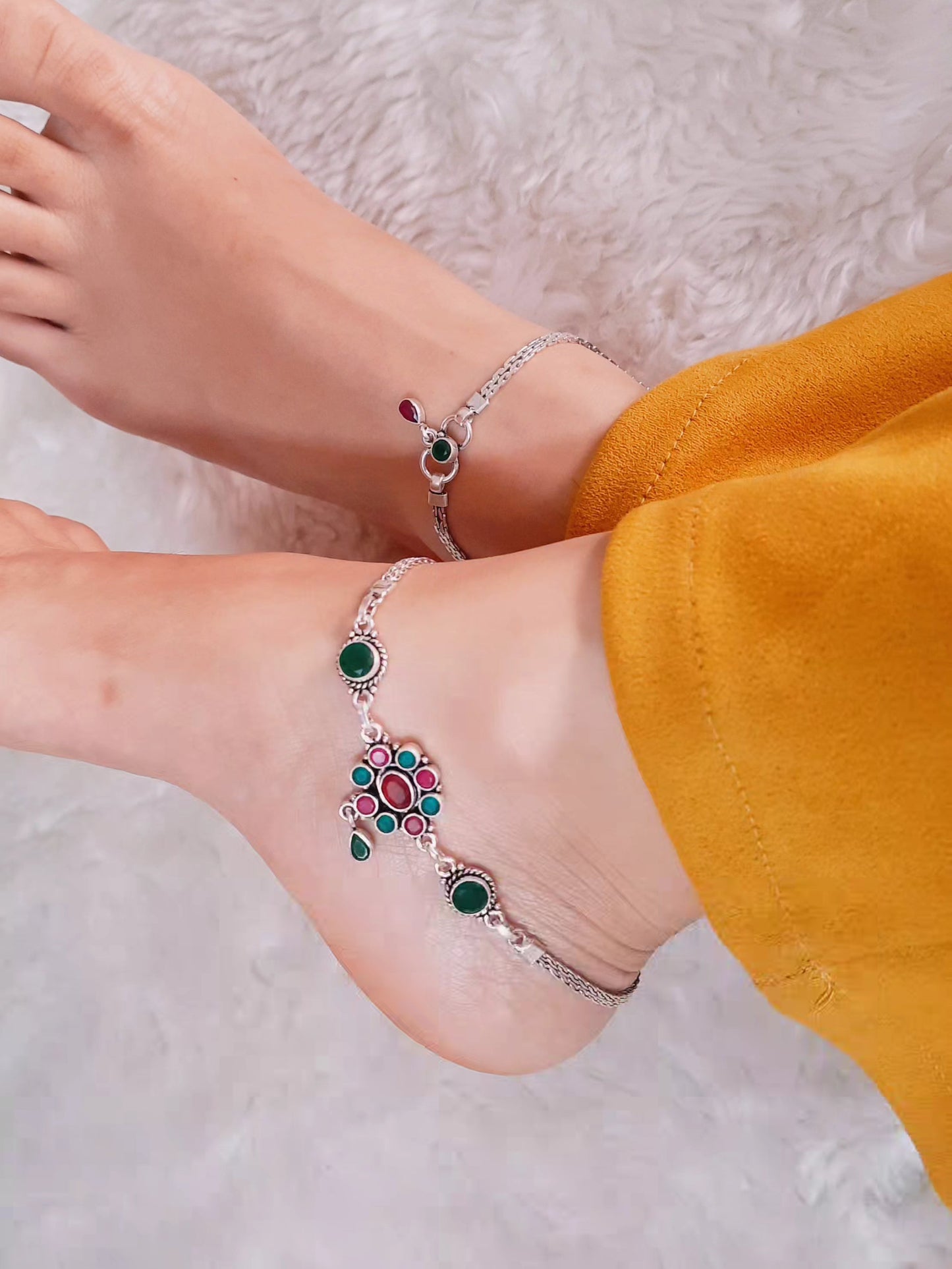 Cut Stone Flower Anklet 2