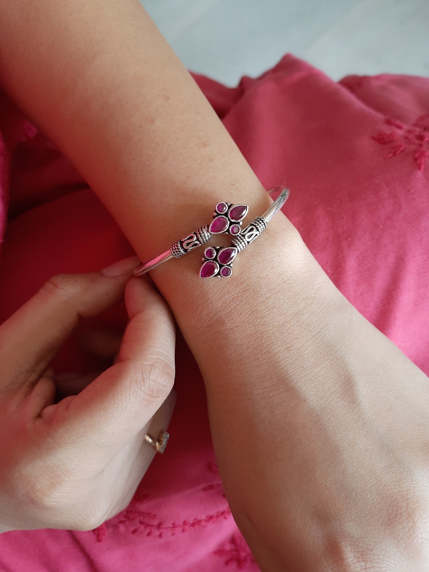 Ruby Colored Flower Kada