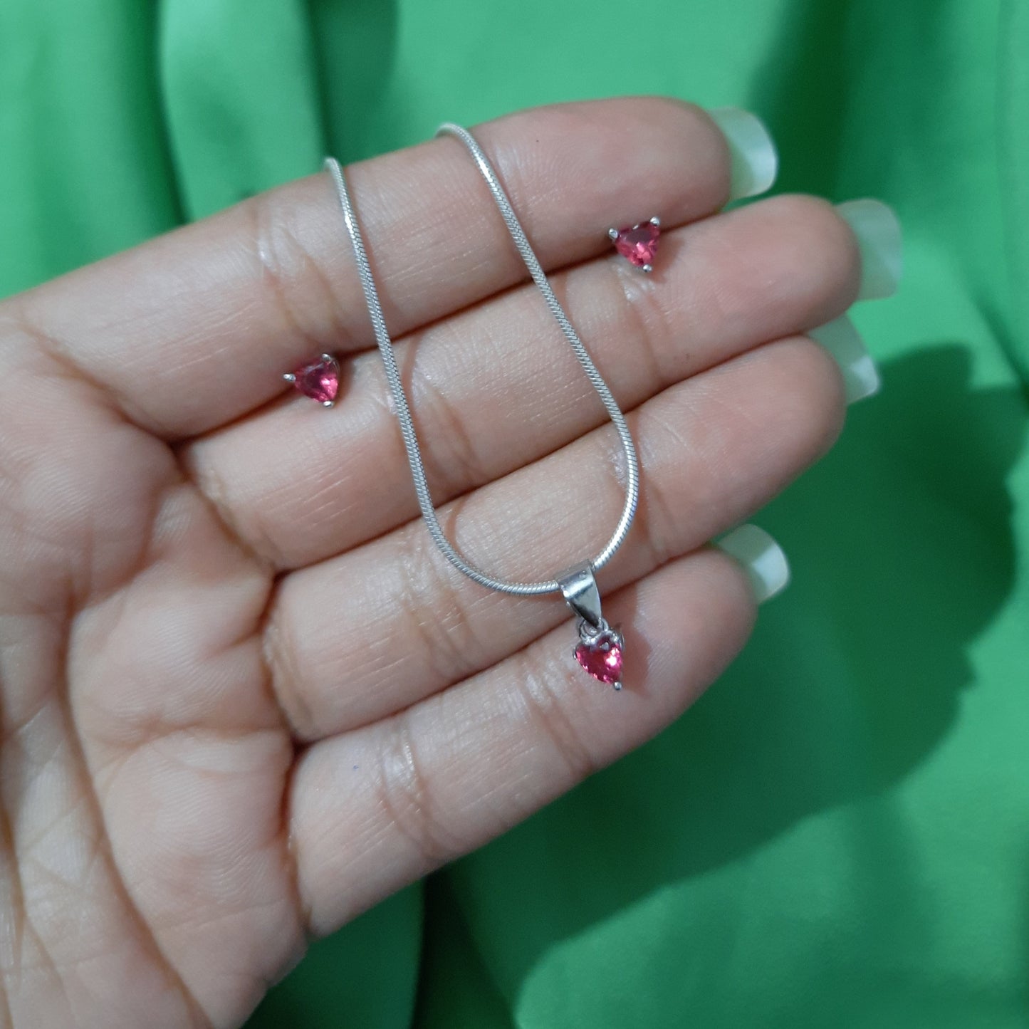 Red Heart Pendant Set