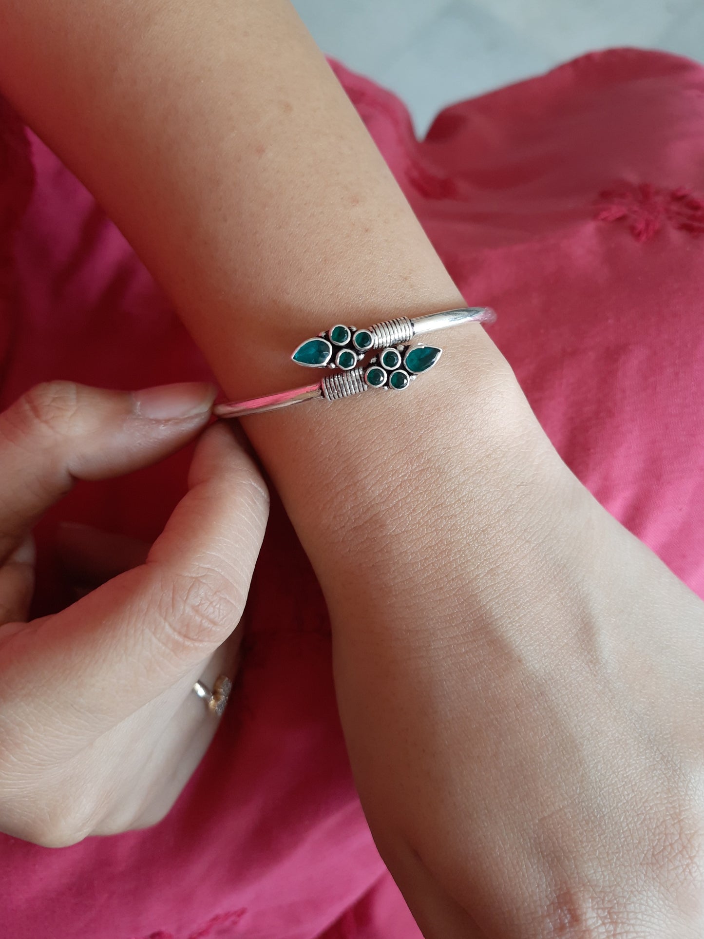 Green Colored Flower Kada